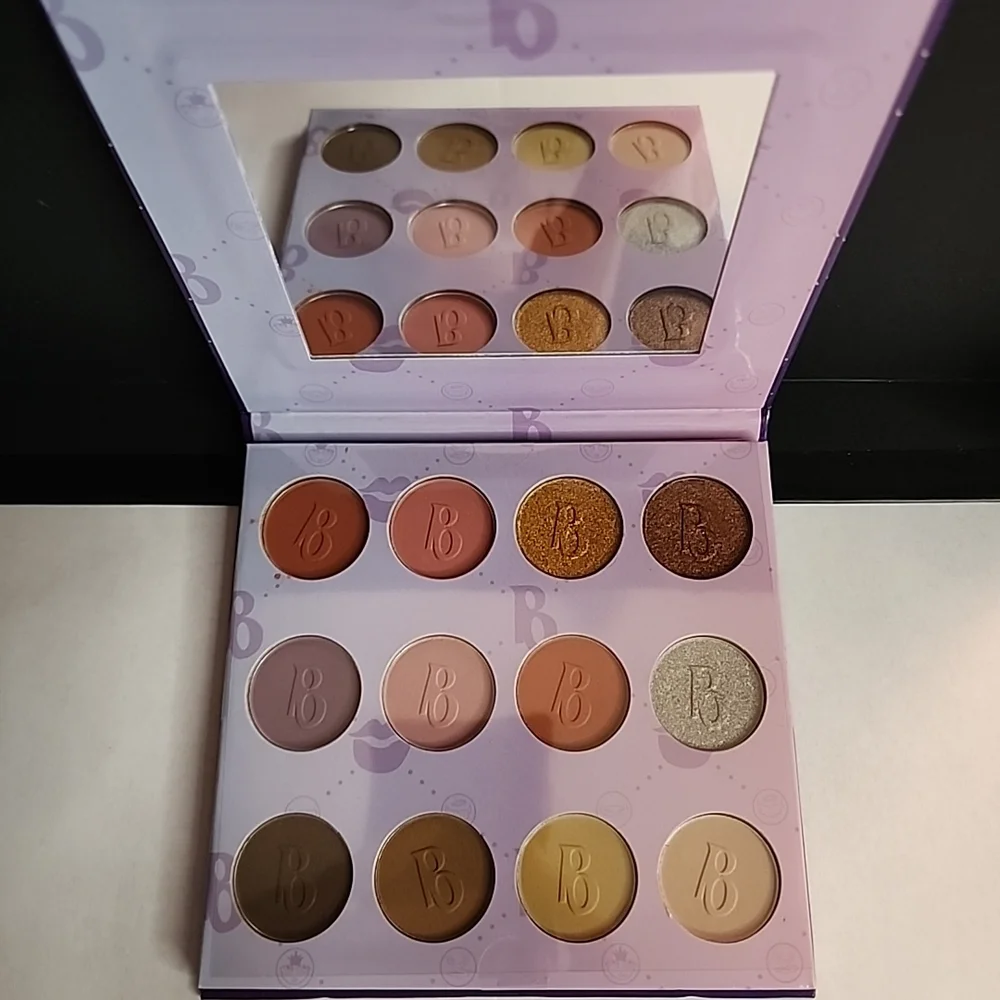 Set of 2 Bratz Eyeshadow Palette Shimmer Matte 24 Color with Mirror Taste Beauty